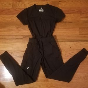 Black jogger scrub set xs